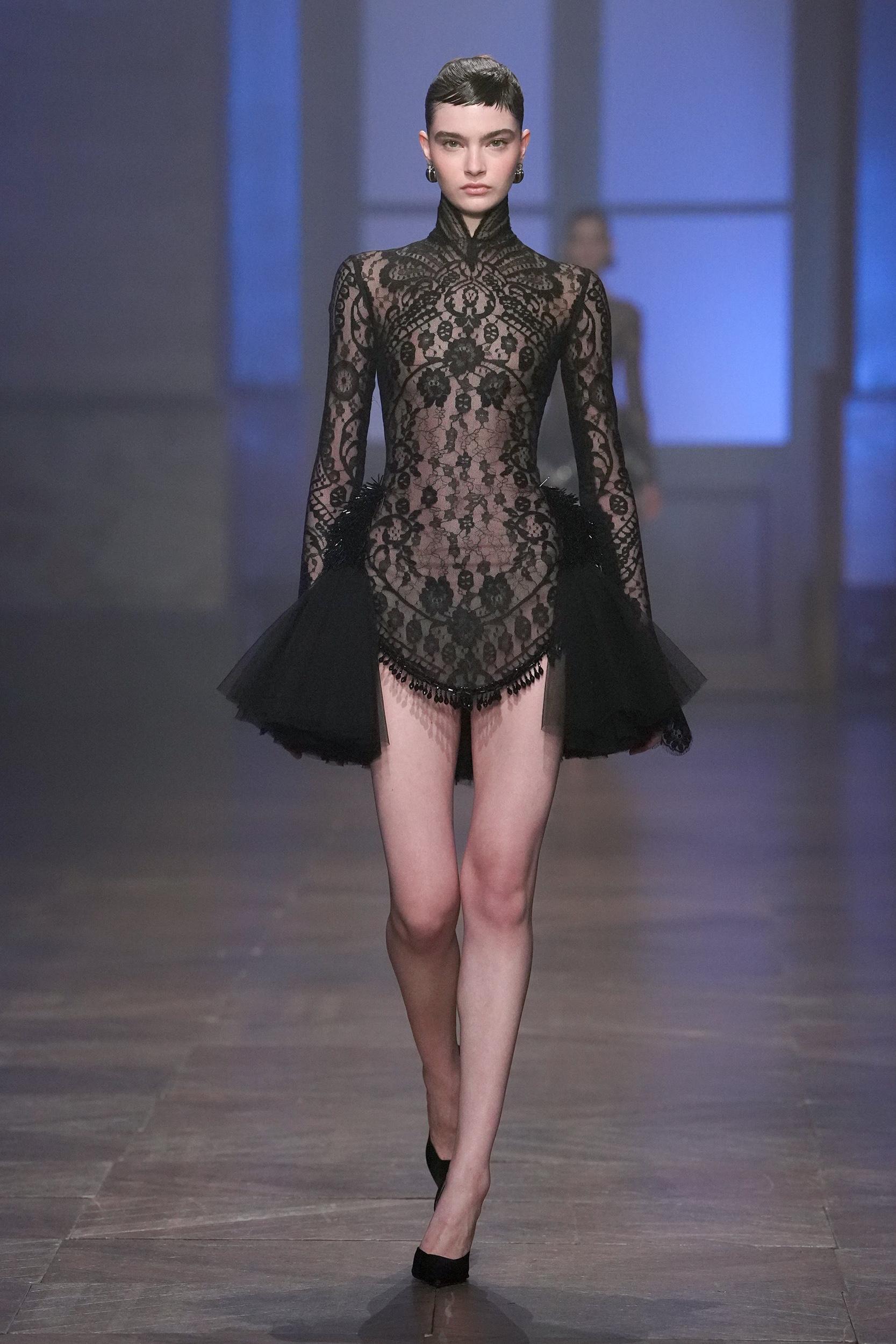 Défilé - Georges Hobeika - Couture Automne-Hiver 26-27